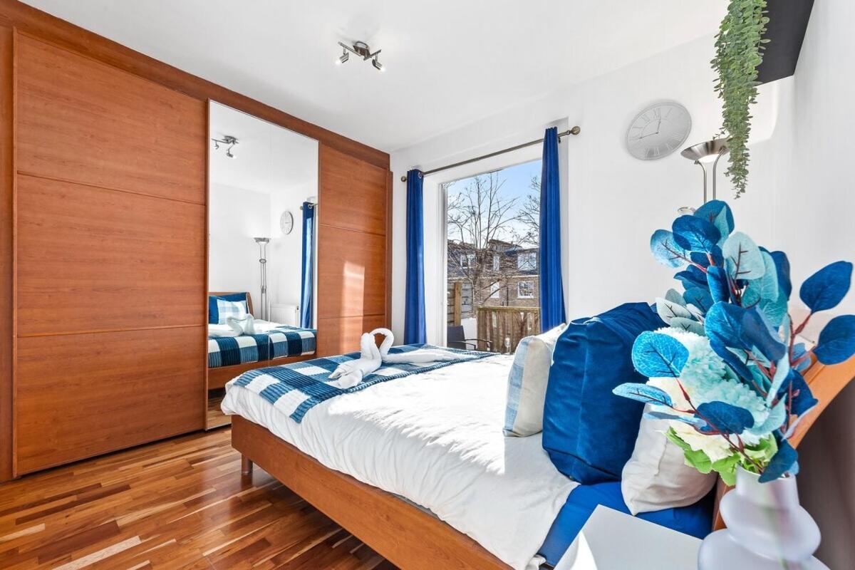 Balcony Blue Theme 1 Bedroom Central London Luxury Flat Near Hyde Park! Accommodates Up To 6! Double Sofa Bed And Next To Station! Экстерьер фото