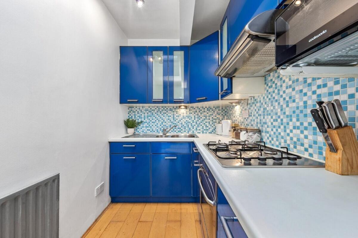 Balcony Blue Theme 1 Bedroom Central London Luxury Flat Near Hyde Park! Accommodates Up To 6! Double Sofa Bed And Next To Station! Экстерьер фото