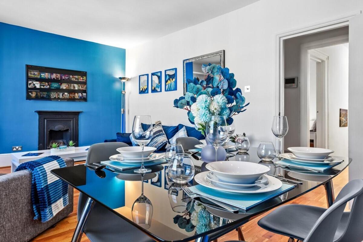 Balcony Blue Theme 1 Bedroom Central London Luxury Flat Near Hyde Park! Accommodates Up To 6! Double Sofa Bed And Next To Station! Экстерьер фото