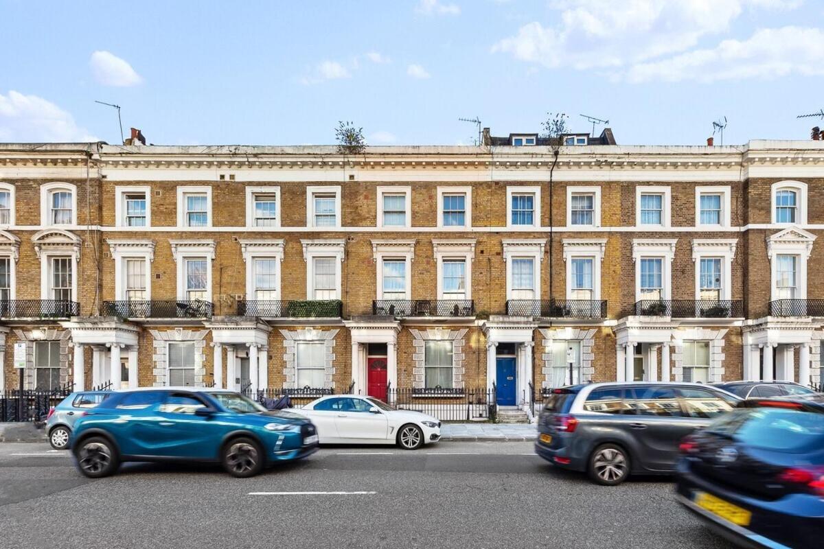 Balcony Blue Theme 1 Bedroom Central London Luxury Flat Near Hyde Park! Accommodates Up To 6! Double Sofa Bed And Next To Station! Экстерьер фото