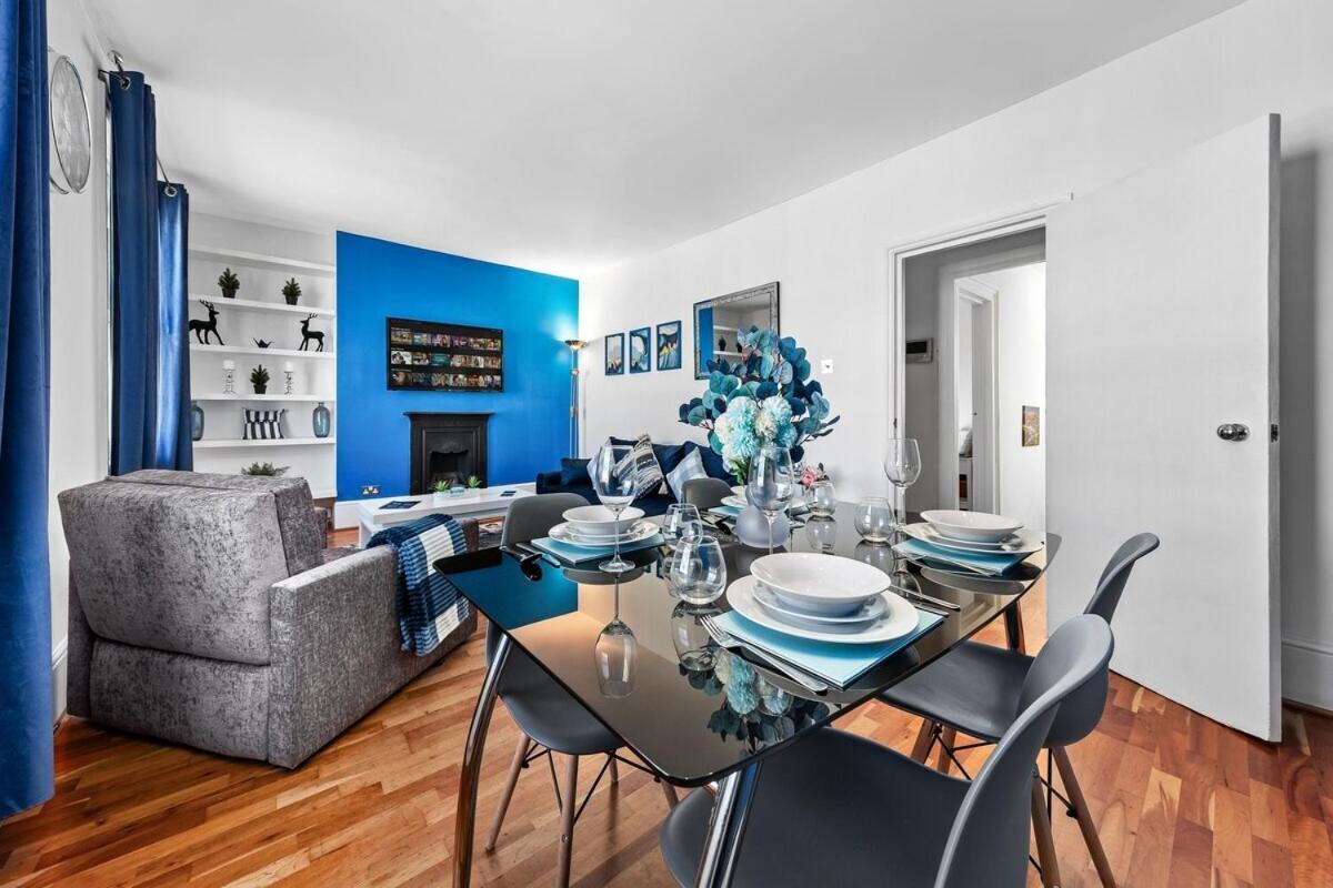 Balcony Blue Theme 1 Bedroom Central London Luxury Flat Near Hyde Park! Accommodates Up To 6! Double Sofa Bed And Next To Station! Экстерьер фото