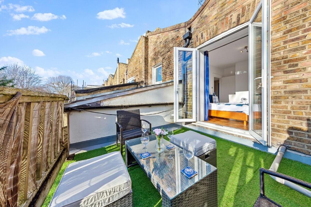 Balcony Blue Theme 1 Bedroom Central London Luxury Flat Near Hyde Park! Accommodates Up To 6! Double Sofa Bed And Next To Station! Экстерьер фото
