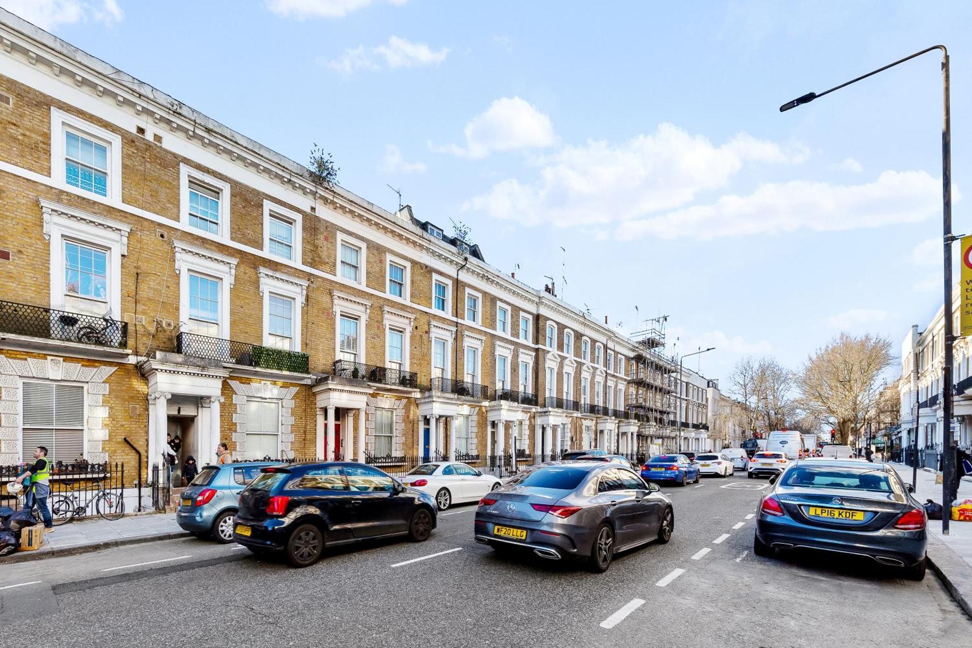 Balcony Blue Theme 1 Bedroom Central London Luxury Flat Near Hyde Park! Accommodates Up To 6! Double Sofa Bed And Next To Station! Экстерьер фото
